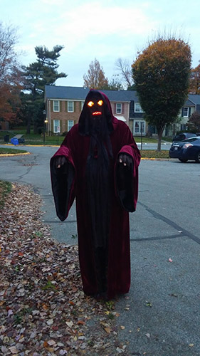 Costume